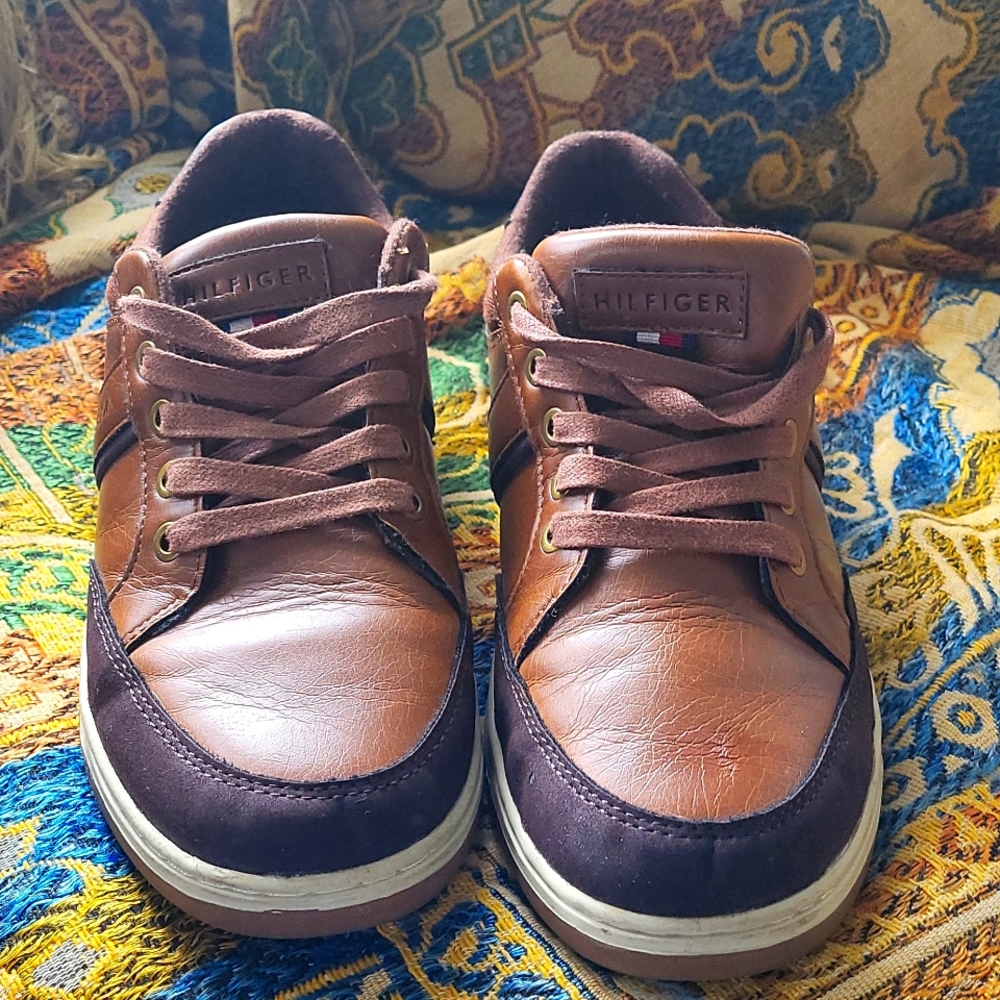 Men's Hilfiger sneakers 8.5